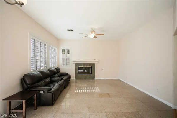 $3,600 | 2120 Waterbury Lane, Las Vegas, NV 89134