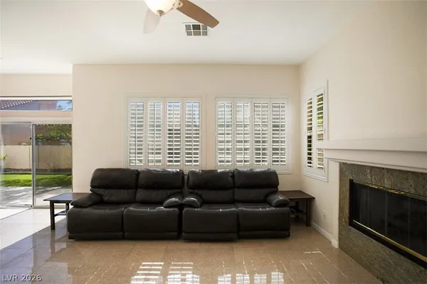 $3,600 | 2120 Waterbury Lane, Las Vegas, NV 89134