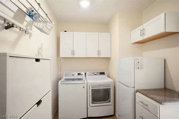 $3,600 | 2120 Waterbury Lane, Las Vegas, NV 89134