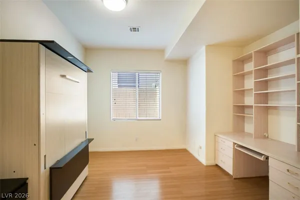 $3,600 | 2120 Waterbury Lane, Las Vegas, NV 89134