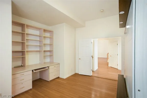 $3,600 | 2120 Waterbury Lane, Las Vegas, NV 89134