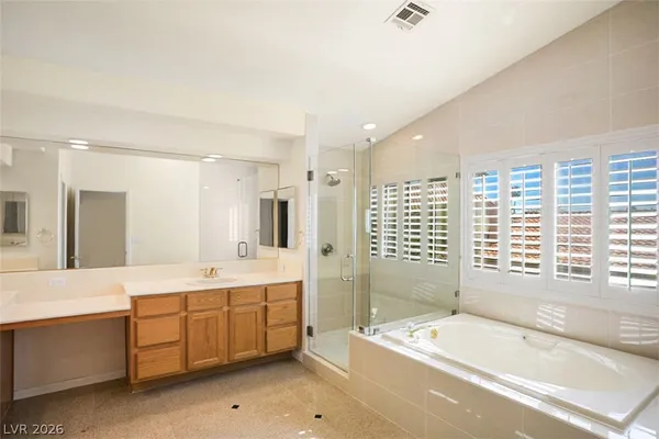 $3,600 | 2120 Waterbury Lane, Las Vegas, NV 89134