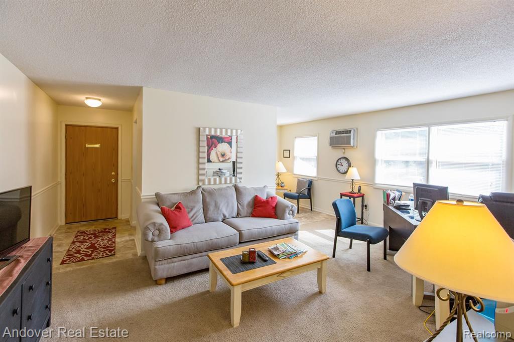 600 Garrison Road Battle Creek, MI 49017 - Photo 5 of 14