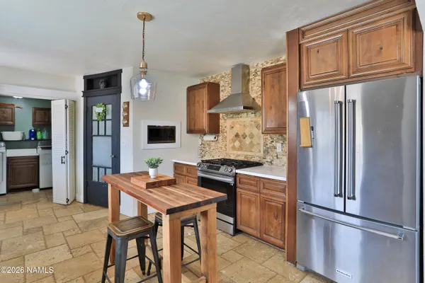 $390,000 | 511 West Gilmore Street, Winslow, AZ 86047