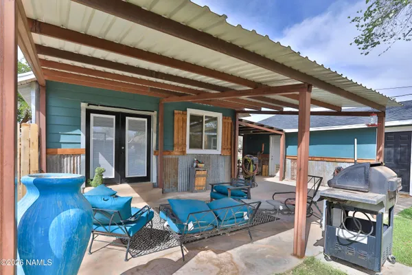 $390,000 | 511 West Gilmore Street, Winslow, AZ 86047