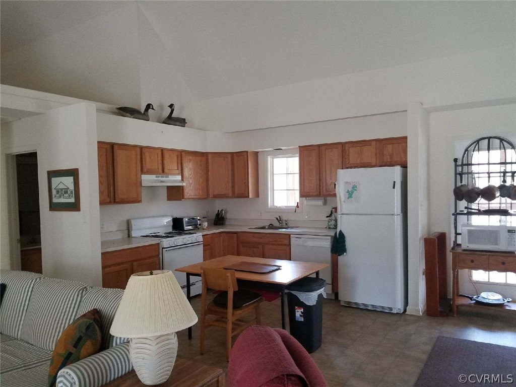 1697 Washout Road Farmville, VA 23901 - Photo 10 of 14 Gallery Image 10