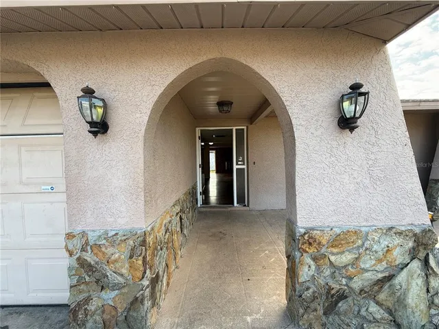 $210,000 | 15930 Adobe Drive, Hudson, FL 34667