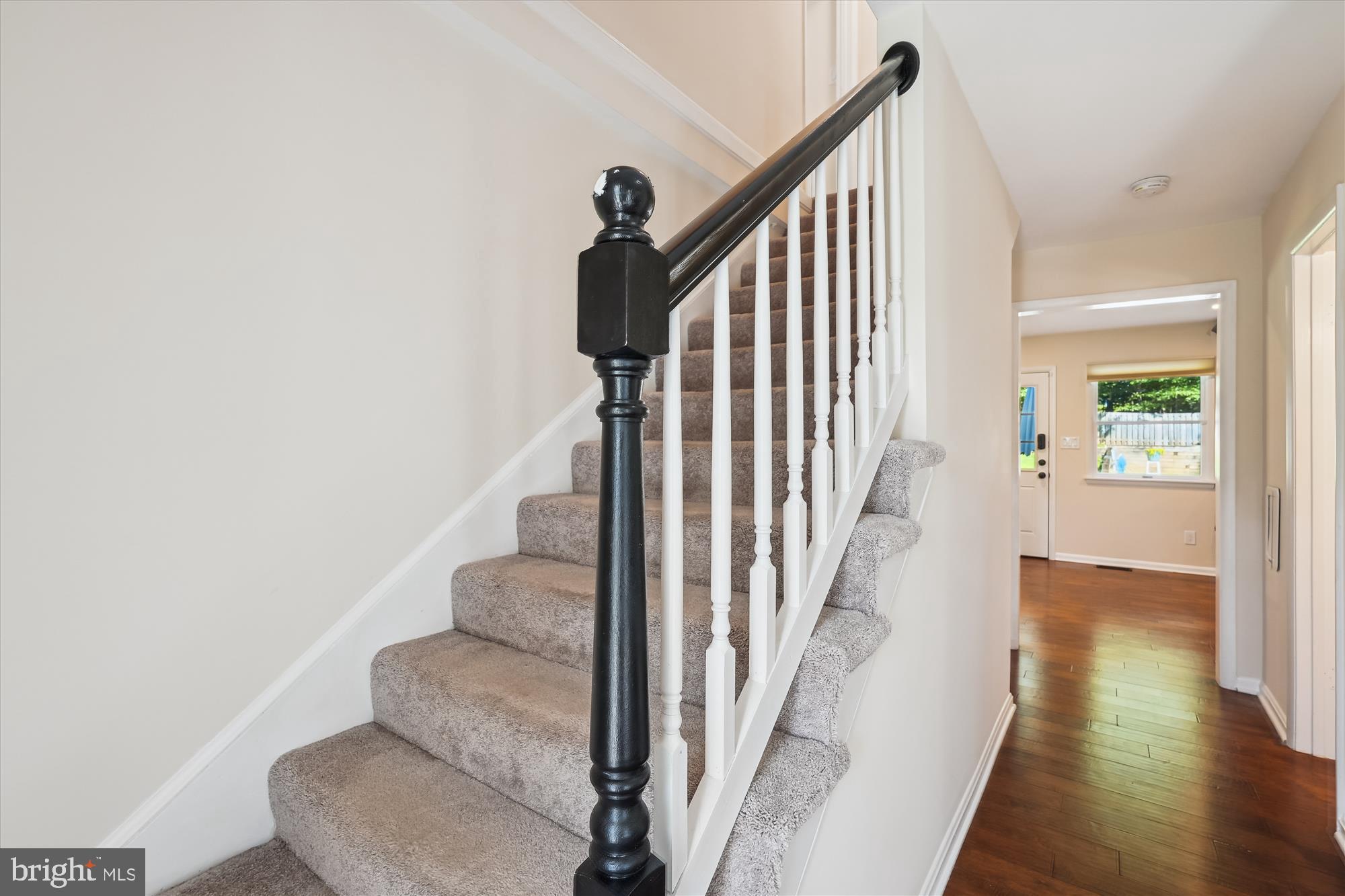 17721 Lisa Drive Derwood, MD 20855 - Photo 12 of 87 Entrance