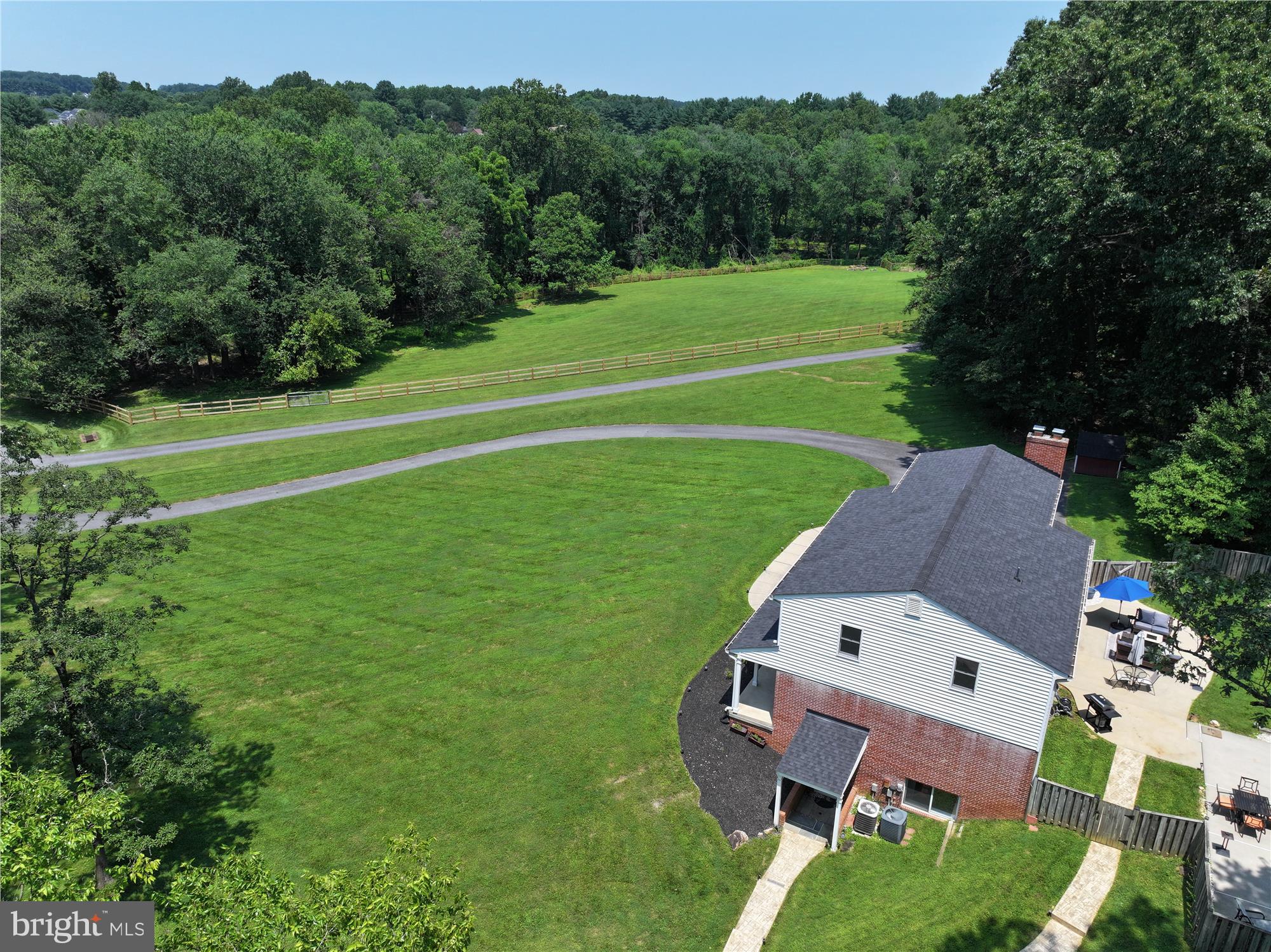 17721 Lisa Drive Derwood, MD 20855 - Photo 5 of 87 Country views