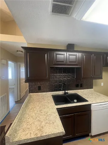 $1,395 | 204 Rattan Drive, Victoria, TX 77901