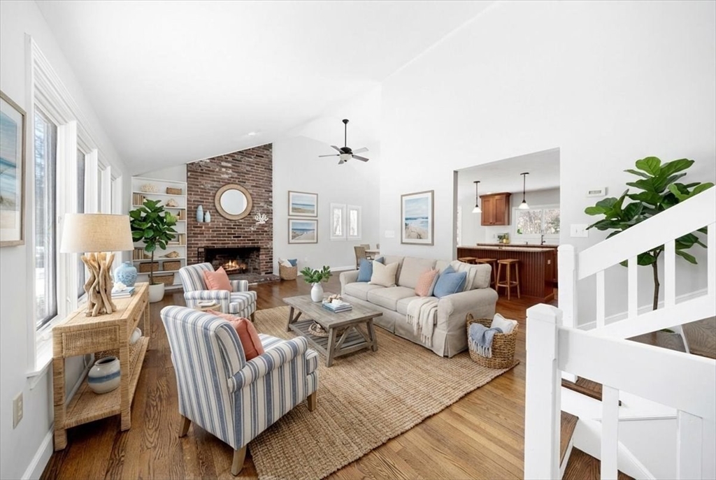 36 Bianca Road Duxbury, MA 02332 - Photo 2 of 17