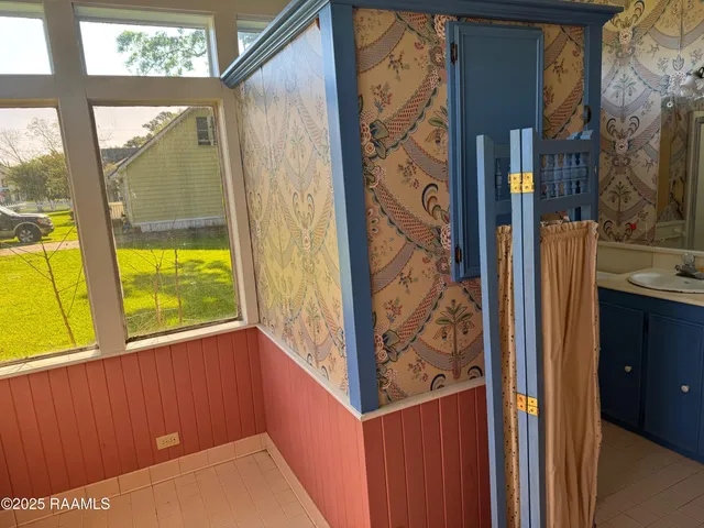 $105,000 | 719 East Plaquemine Street, Jennings, LA 70546