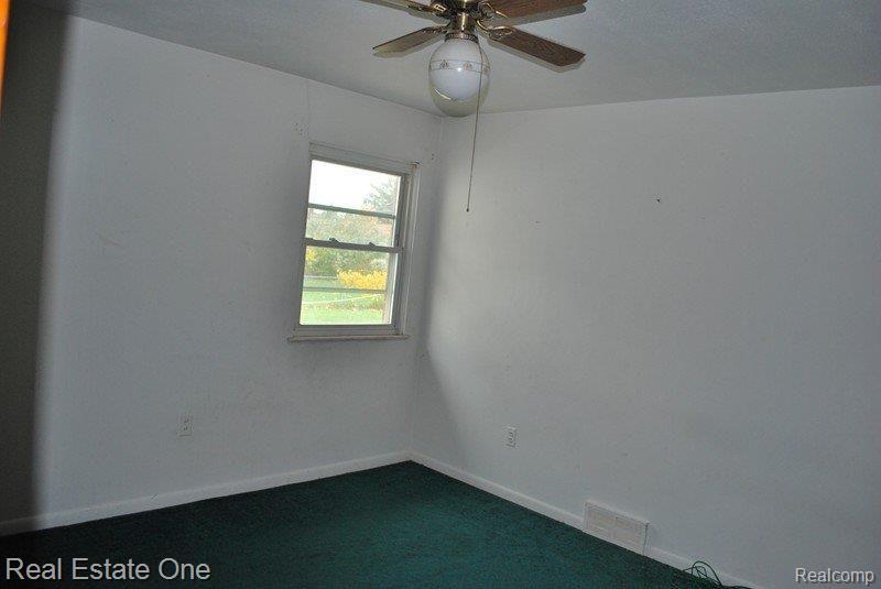 13753 Toepfer Road Warren, MI 48089 - Photo 15 of 25 Bedroom # 1