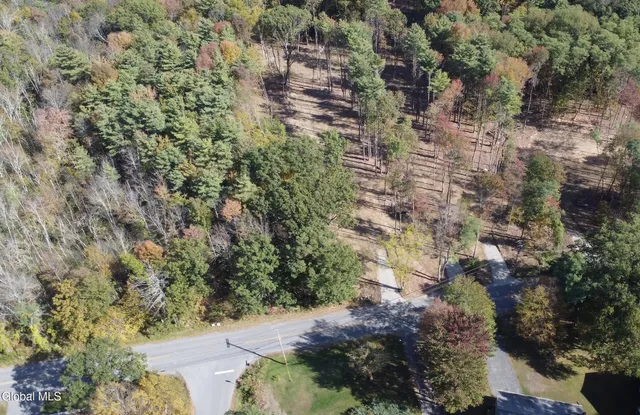 $780,827 | 119 Sand Hill Road, Greenfield, NY 12833