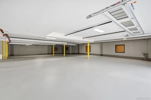 $6,700 | 34 Clinton Avenue, Unit 10, Dobbs Ferry, NY 10522