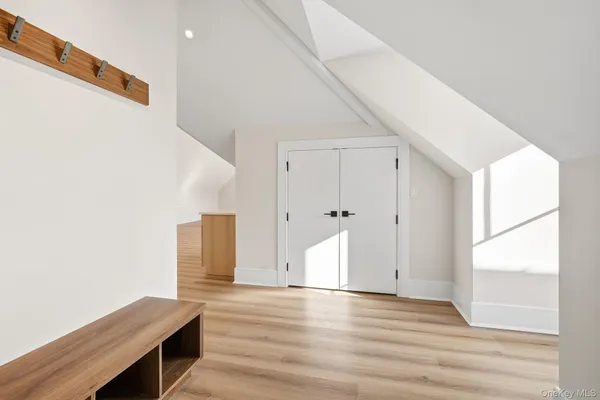 $6,700 | 34 Clinton Avenue, Unit 10, Dobbs Ferry, NY 10522