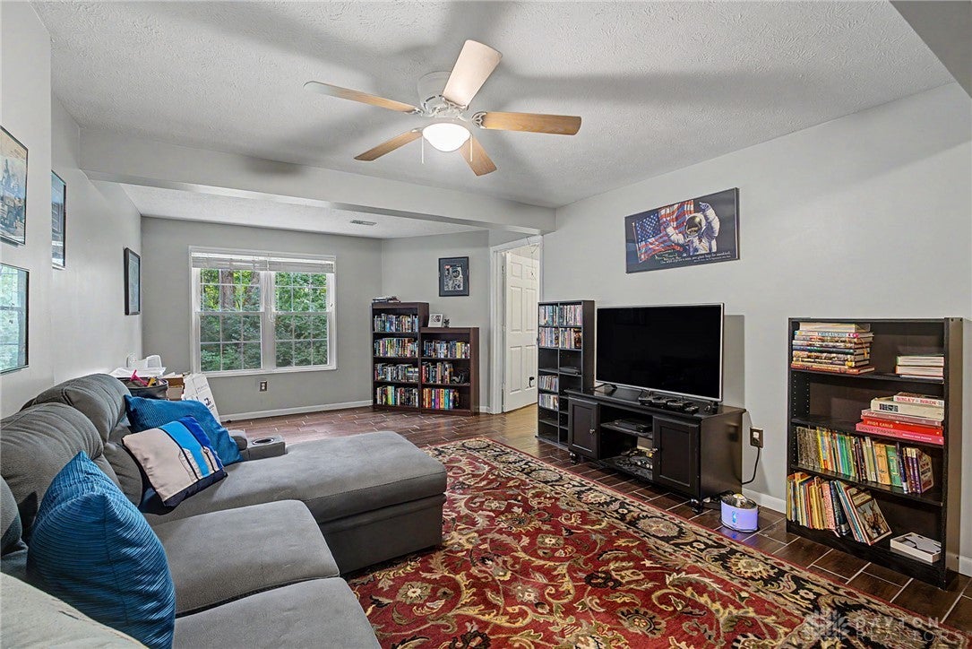 3932 West Summit Ridge Drive Beavercreek, OH 45430 - Photo 36 of 64 Gallery Image 36