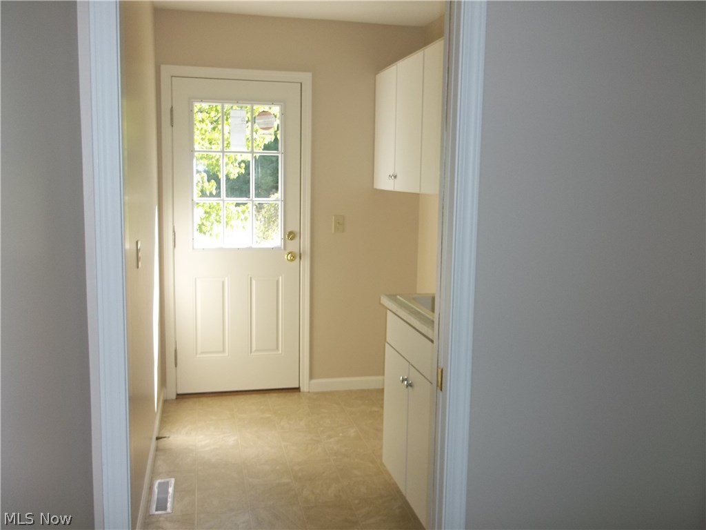 603 South Raccoon Road, Unit 15 Youngstown, OH 44515 - Photo 22 of 25 Gallery Image 22