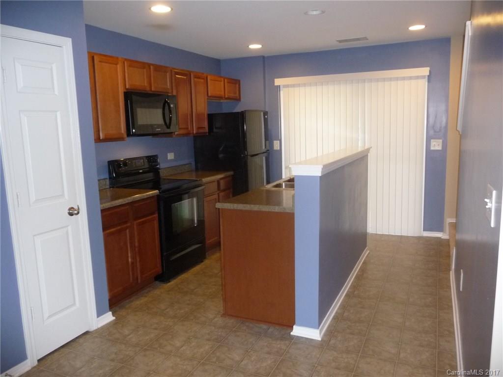 445 Hunters Dance Road, Unit 28 Fort Mill, SC 29708 - Photo 4 of 9