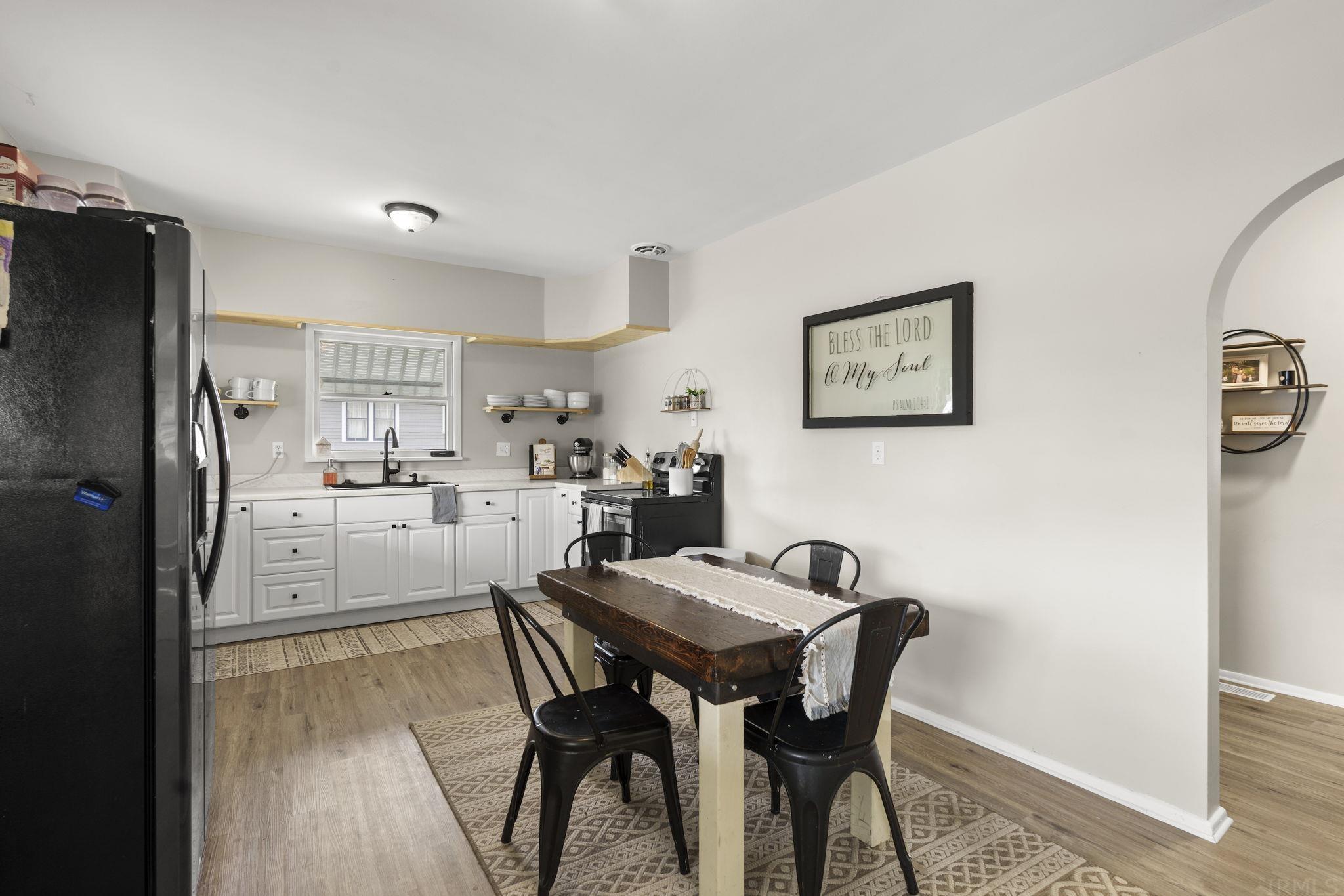 229 West Main Street Butler, IN 46721 - Photo 12 of 30