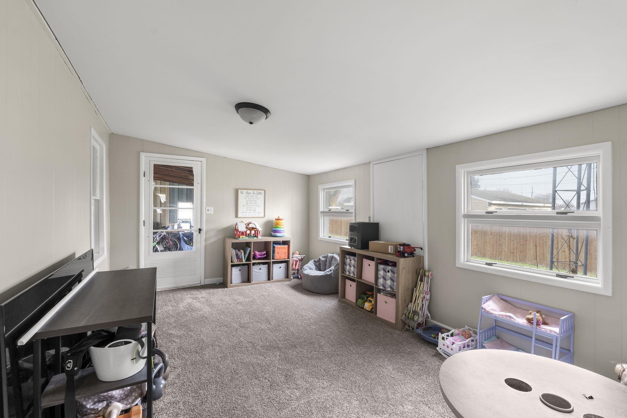 229 West Main Street Butler, IN 46721 - Photo 25 of 30