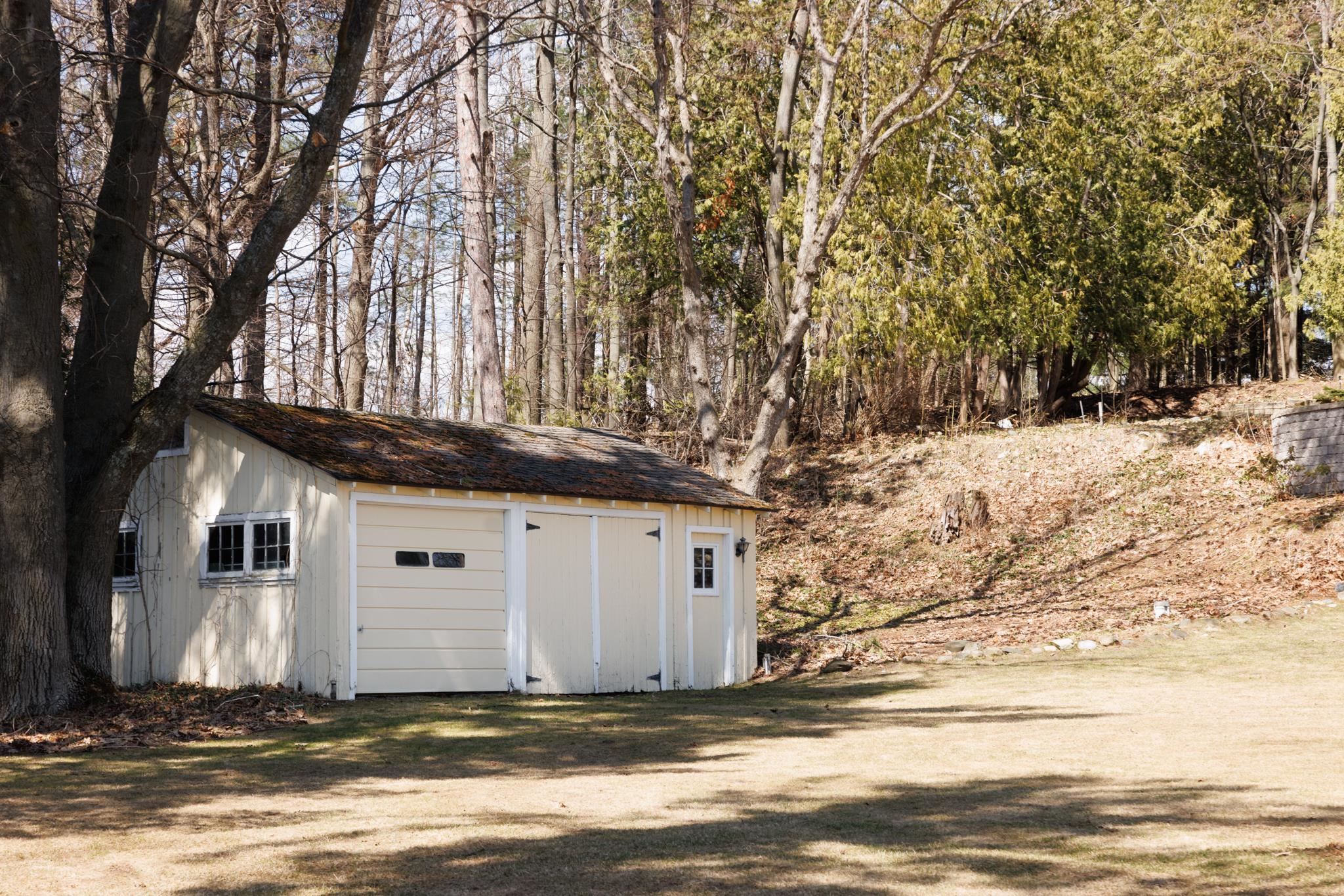7787 East Shore Road Traverse City, MI 49686 - Photo 39 of 45 1943840-e5967fd4-9169-489f-b34c-85a5929a7dd1.JPG