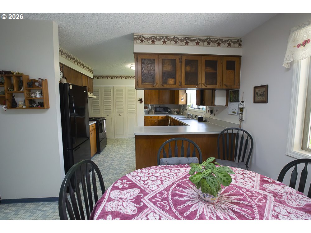 2448 Century Loop La Grande, OR 97850 - Photo 5 of 28