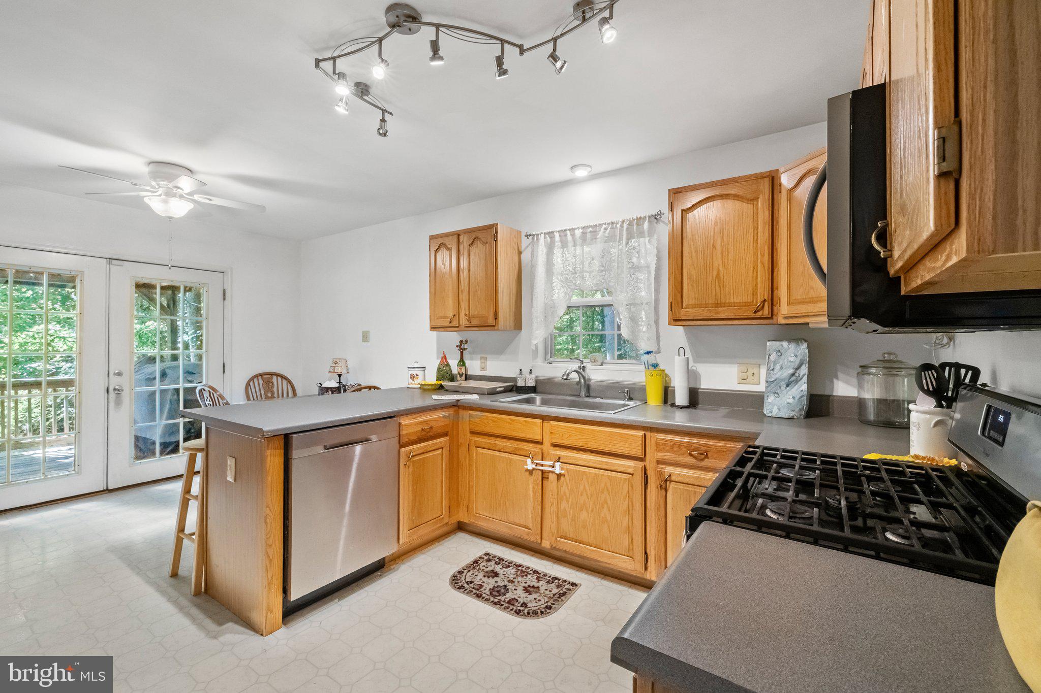 2278 Cartersville Road Mineral, VA 23117 - Photo 10 of 39