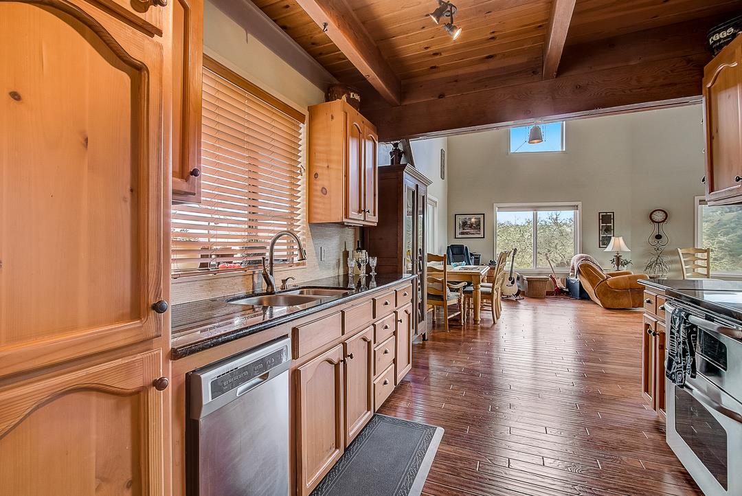 15775 Uvas Road Morgan Hill, CA 95037 - Photo 12 of 50 Gallery Image 12