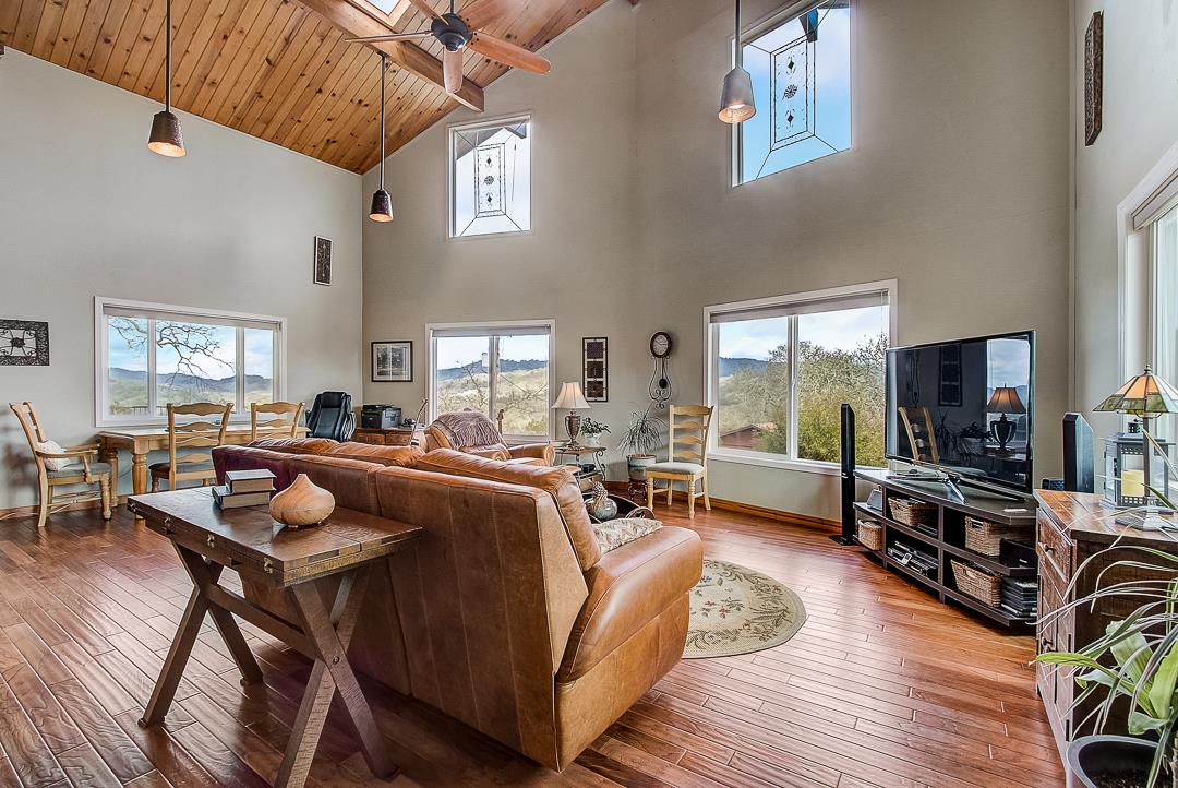 15775 Uvas Road Morgan Hill, CA 95037 - Photo 5 of 50 Gallery Image 5