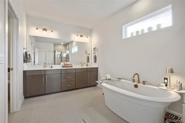 $890,000 | 10043 Worchester Street, Commerce City, CO 80022