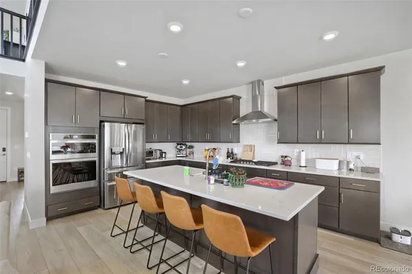 $890,000 | 10043 Worchester Street, Commerce City, CO 80022
