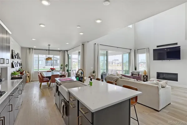 $890,000 | 10043 Worchester Street, Commerce City, CO 80022