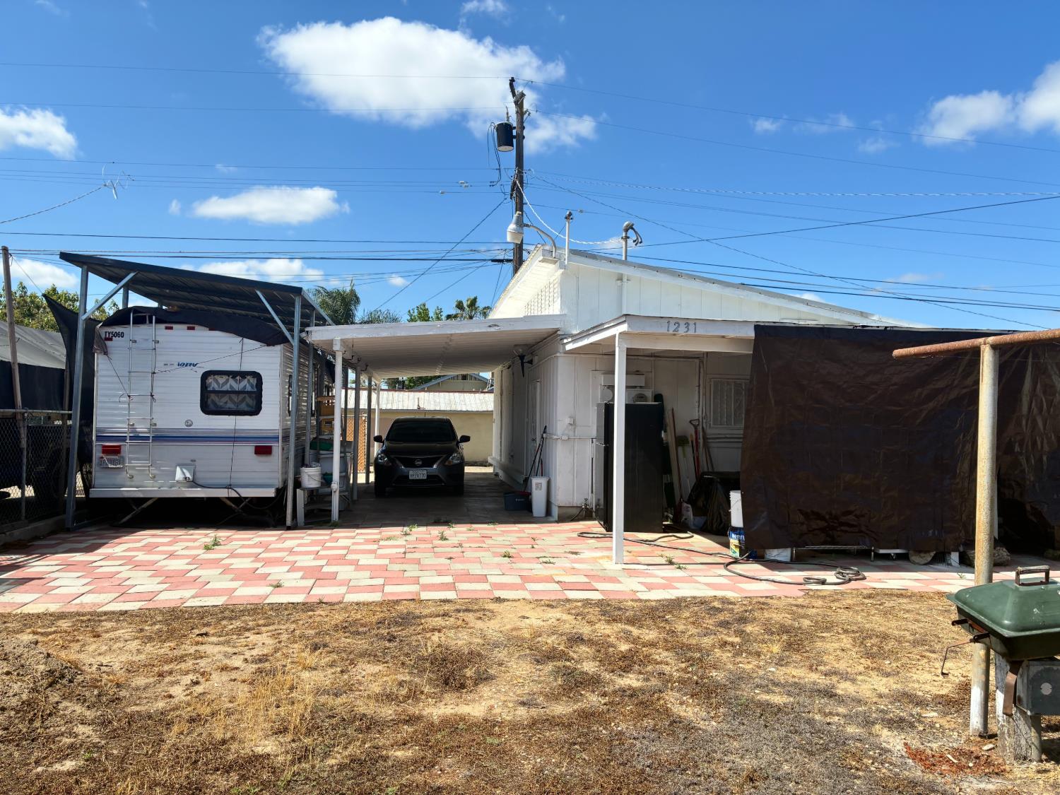 1231 C Street Reedley, CA 93654 - Photo 1 of 12