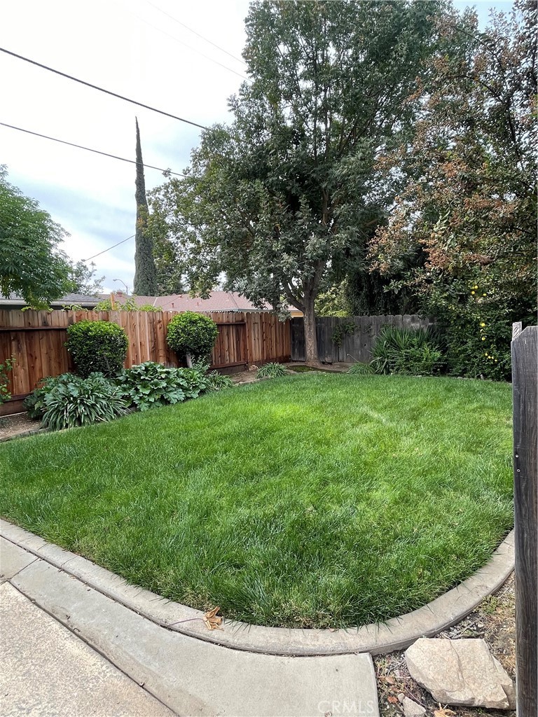 658 David Court Merced, CA 95340 - Photo 16 of 18 a house view with a outdoor space
