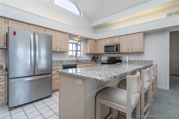 $480,000 | 106 Falls Point Drive, Unit 8C, Lake Ozark, MO 65049