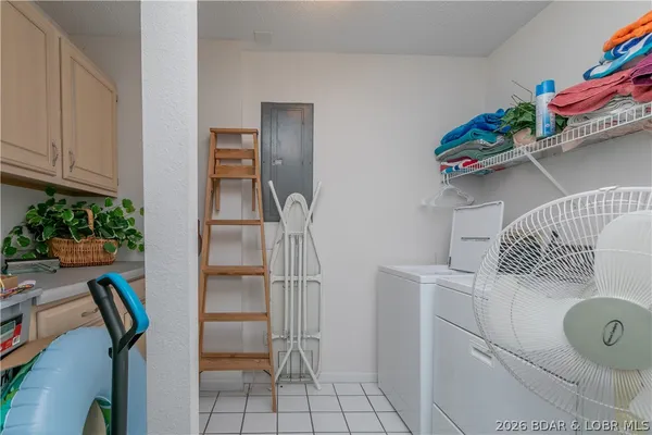 $480,000 | 106 Falls Point Drive, Unit 8C, Lake Ozark, MO 65049