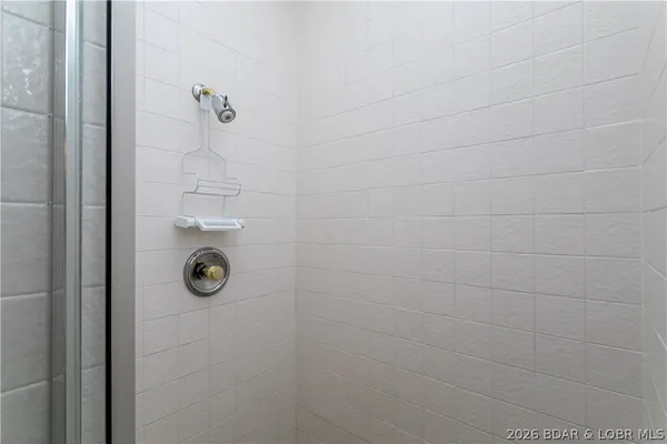 $480,000 | 106 Falls Point Drive, Unit 8C, Lake Ozark, MO 65049