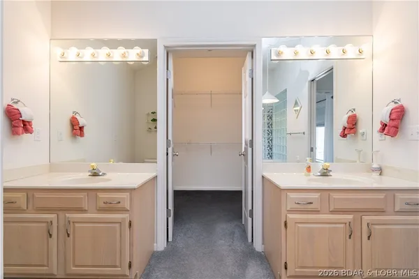 $480,000 | 106 Falls Point Drive, Unit 8C, Lake Ozark, MO 65049