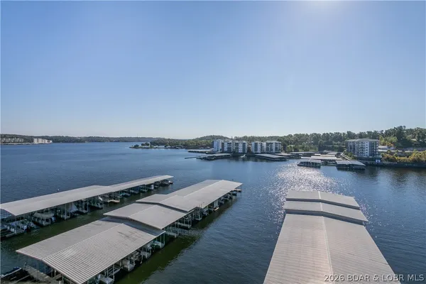 $480,000 | 106 Falls Point Drive, Unit 8C, Lake Ozark, MO 65049