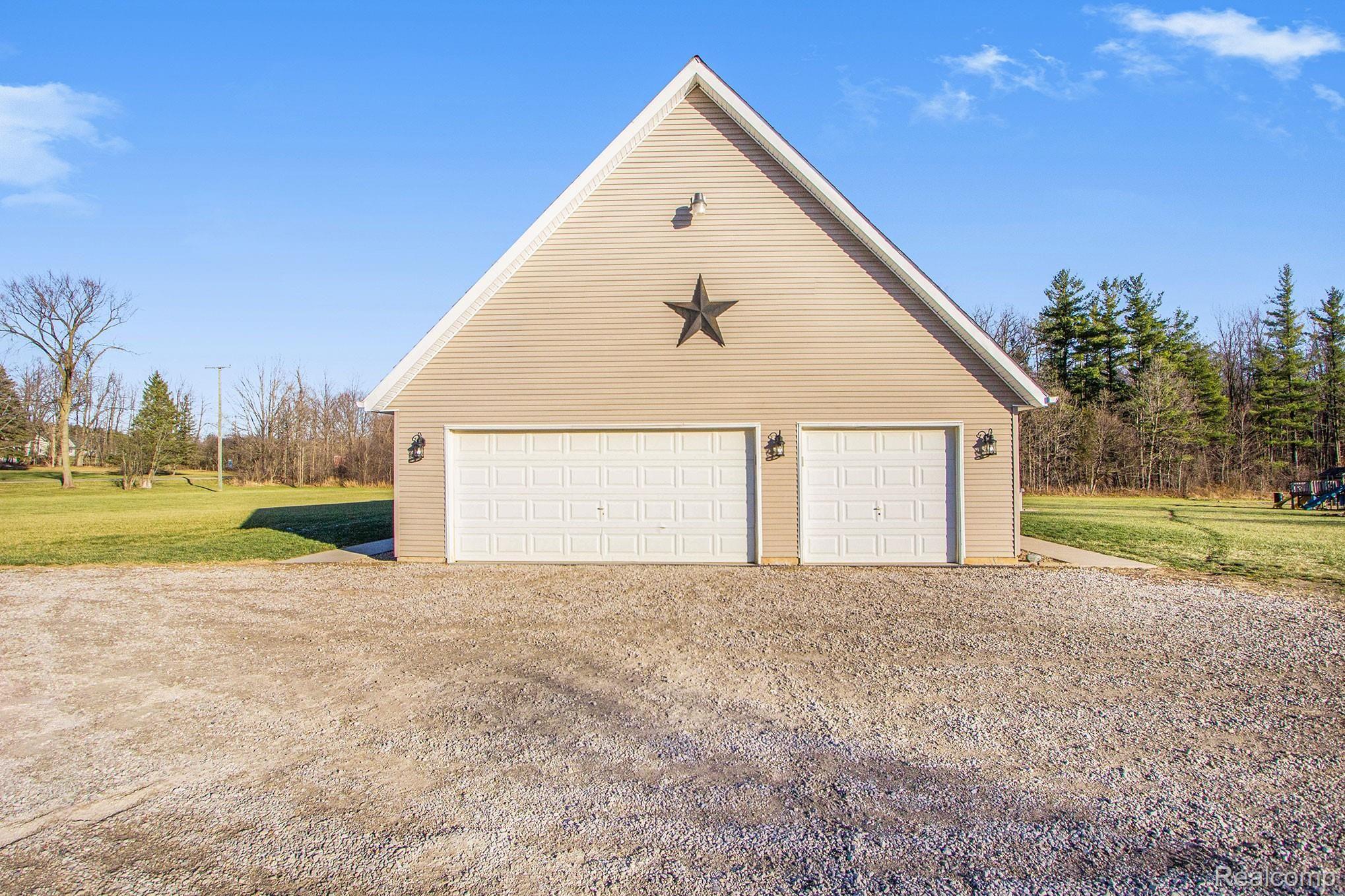 3080 Davis Road Attica, MI 48412 - Photo 15 of 28 IMG_2719.jpg