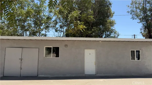 $1,600 | 2879 North State Street, Unit F, San Bernardino, CA 92407