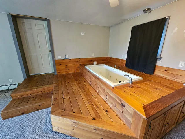 $589,900 | 2600 North Derby Road, Derby, VT 05855