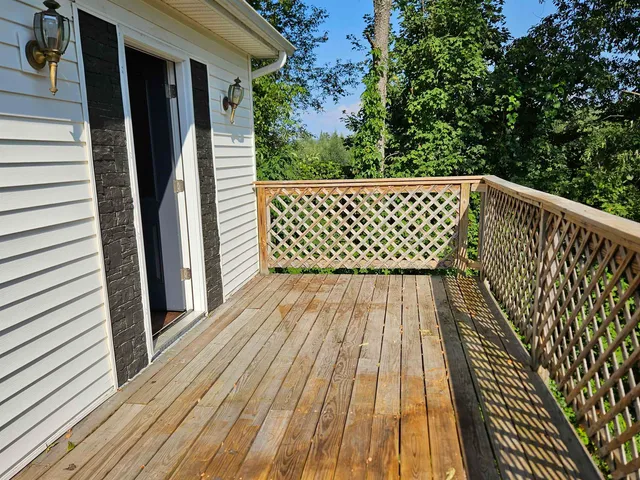 $589,900 | 2600 North Derby Road, Derby, VT 05855