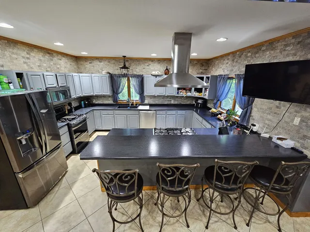 $589,900 | 2600 North Derby Road, Derby, VT 05855