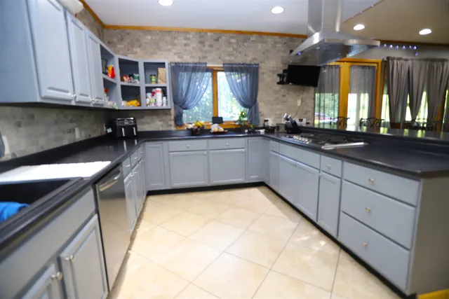 $589,900 | 2600 North Derby Road, Derby, VT 05855