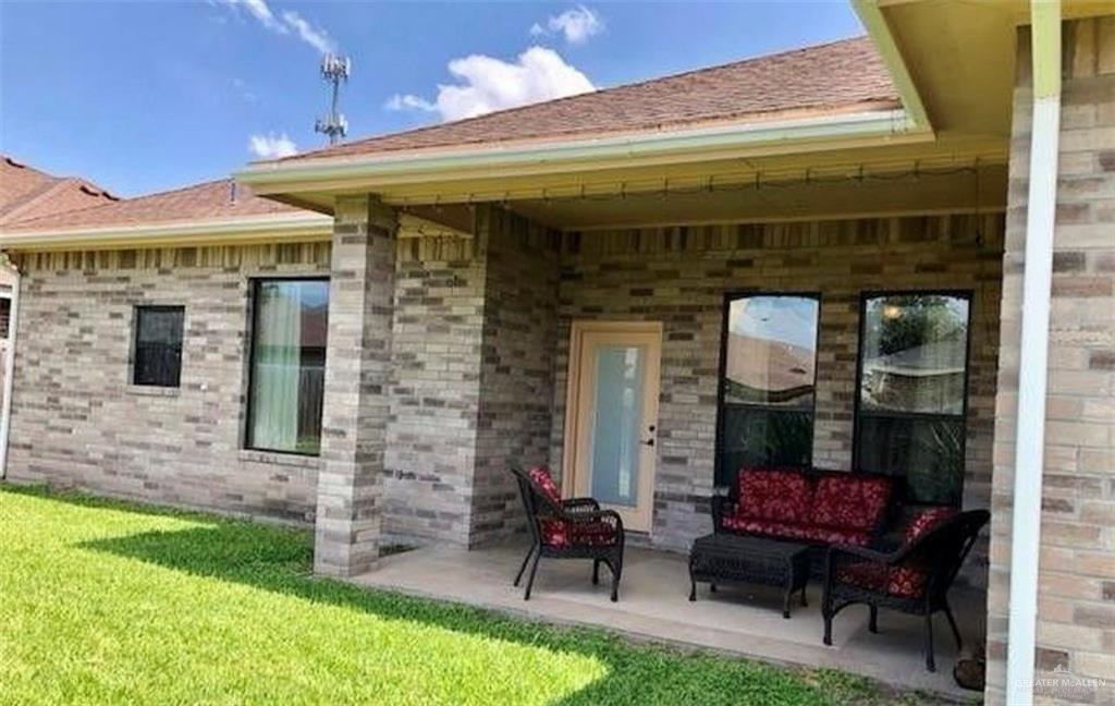 2720 Fairmont Avenue McAllen, TX 78504 - Photo 9 of 35 a front view of a house with a garden
