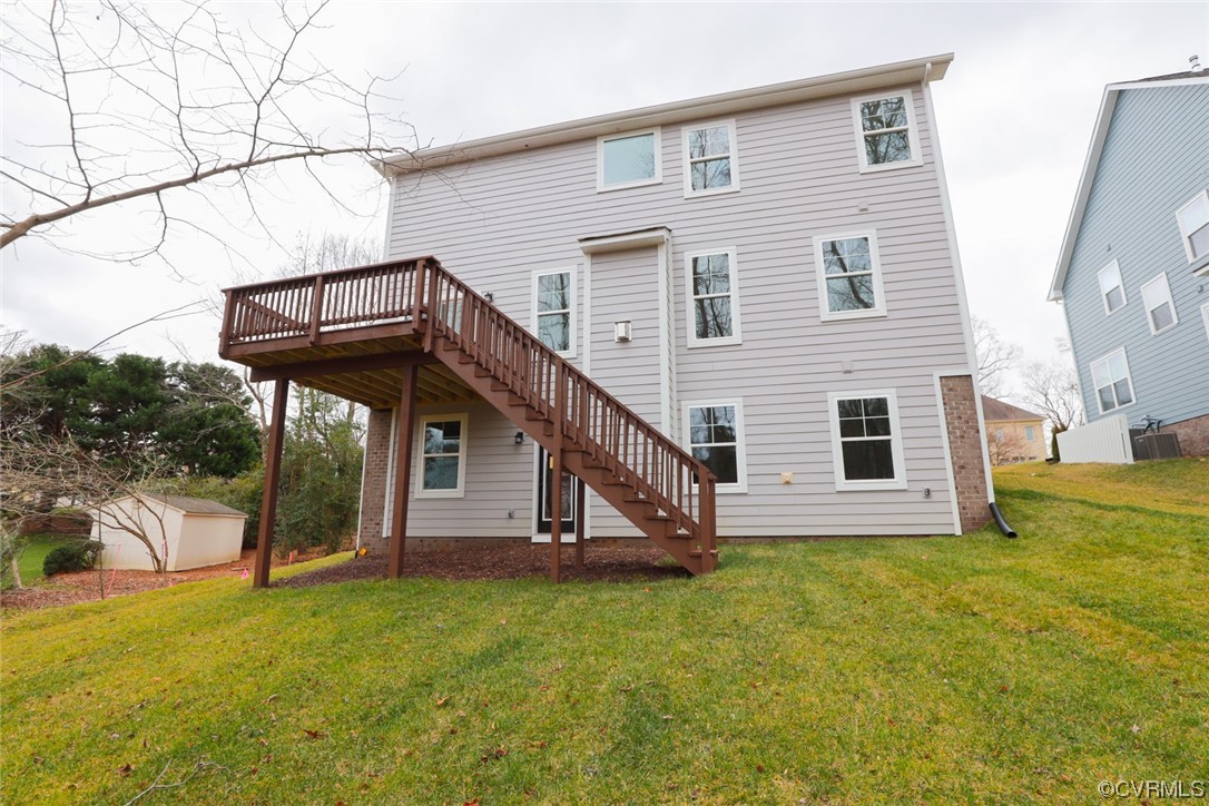 4357 Landfall Drive Williamsburg, VA 23185 - Photo 40 of 44 a view of a house with a yard