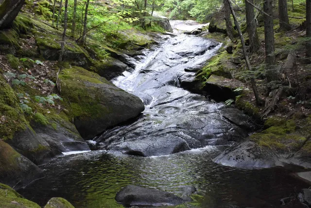 $379,800 | Saunders Hill Road, Wentworth, NH 03282