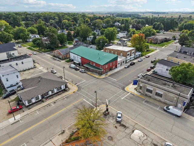 $275,000 | 328 Sumner Street, Genoa City, WI 53128